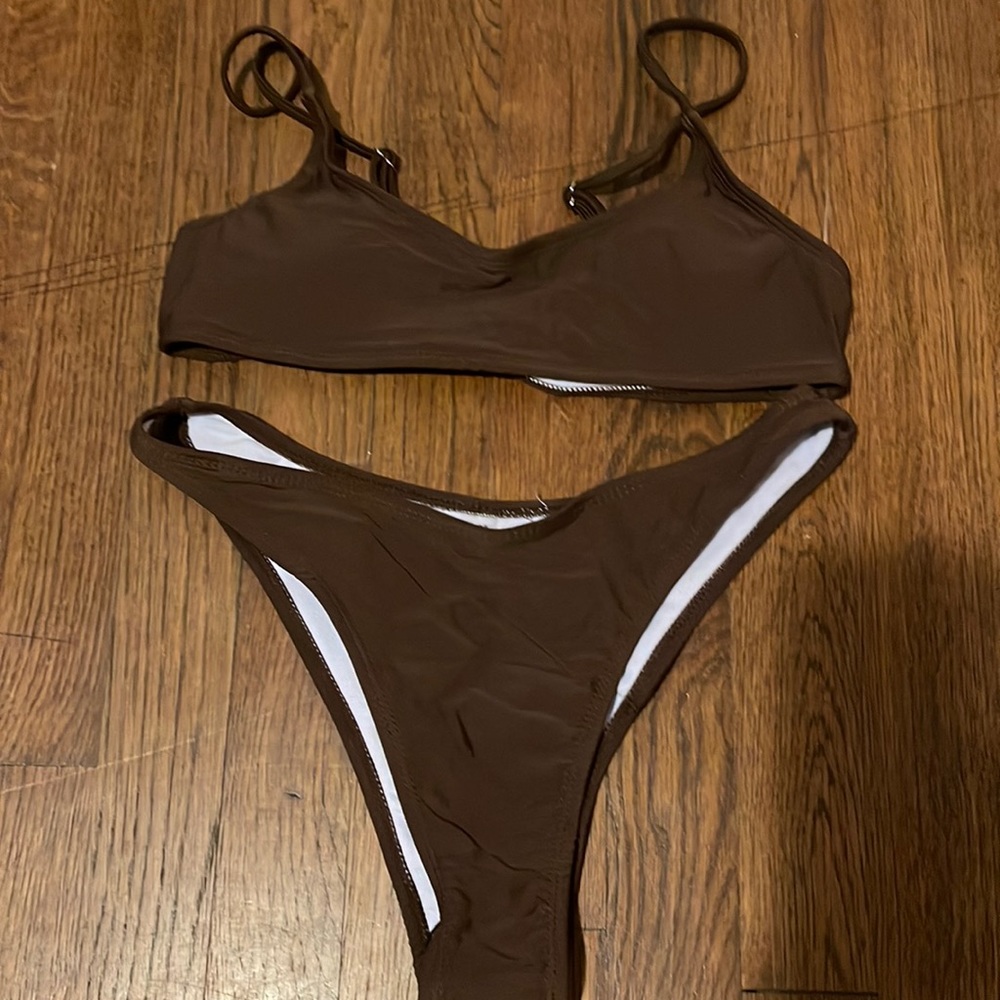 high-cut scoop neck bikini